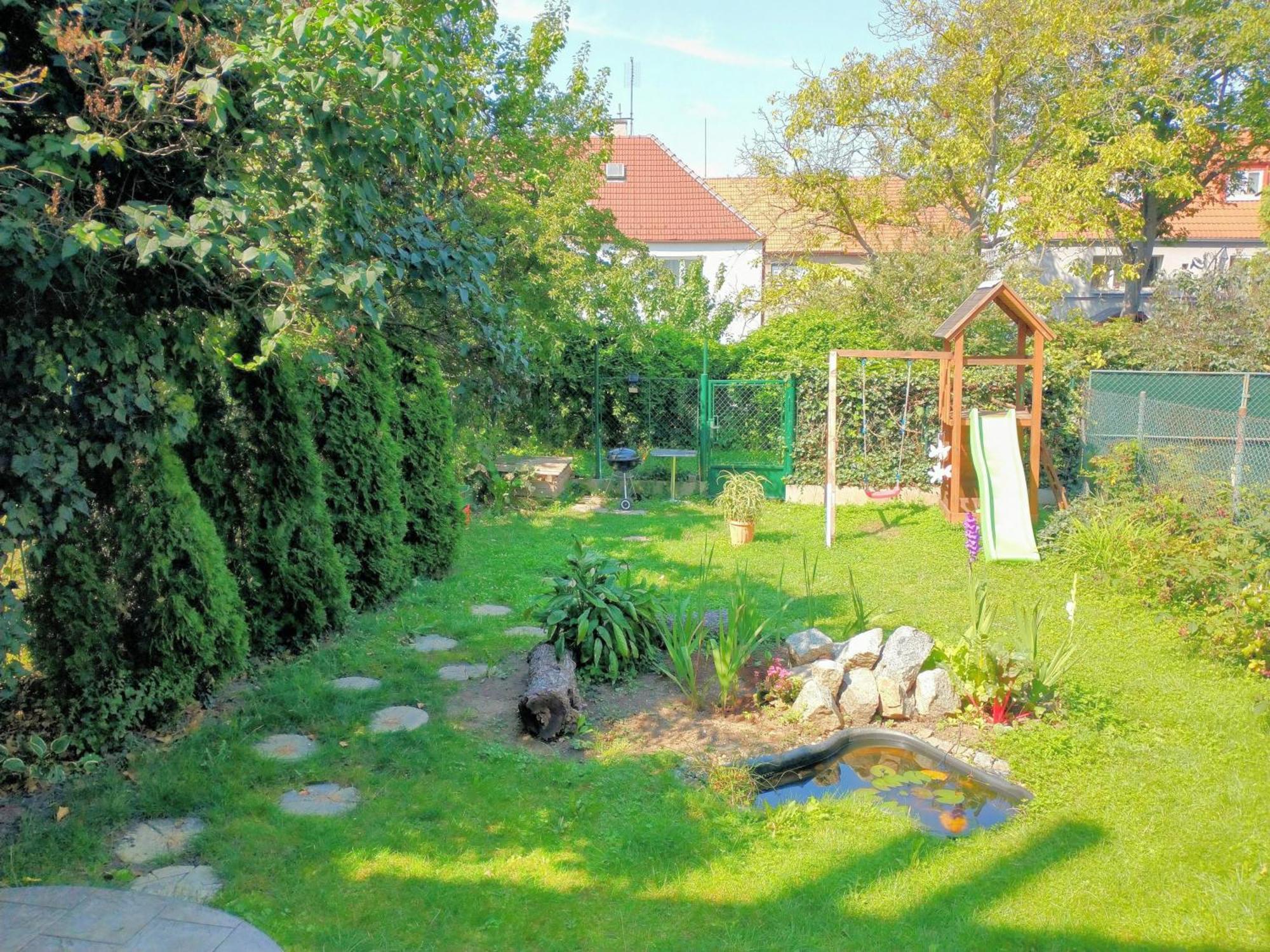 Duplex With Garden Apartment Prague Exterior photo